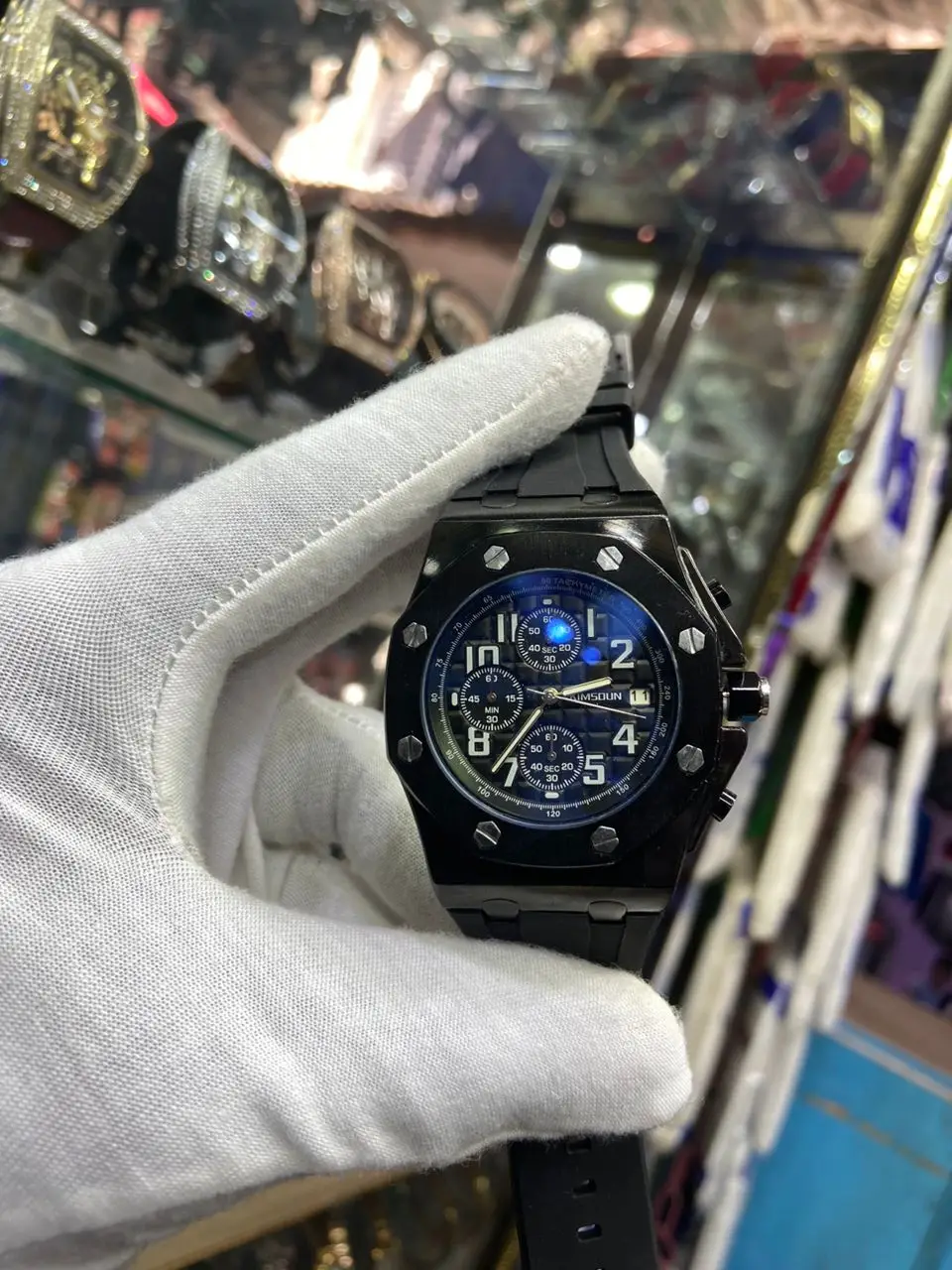 Vue alternative 13 - Montre