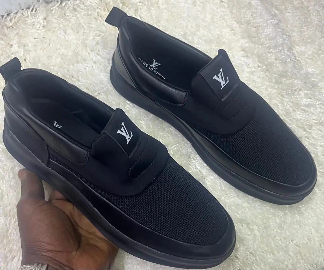 Vue alternative 4 - Louis Vuitton 