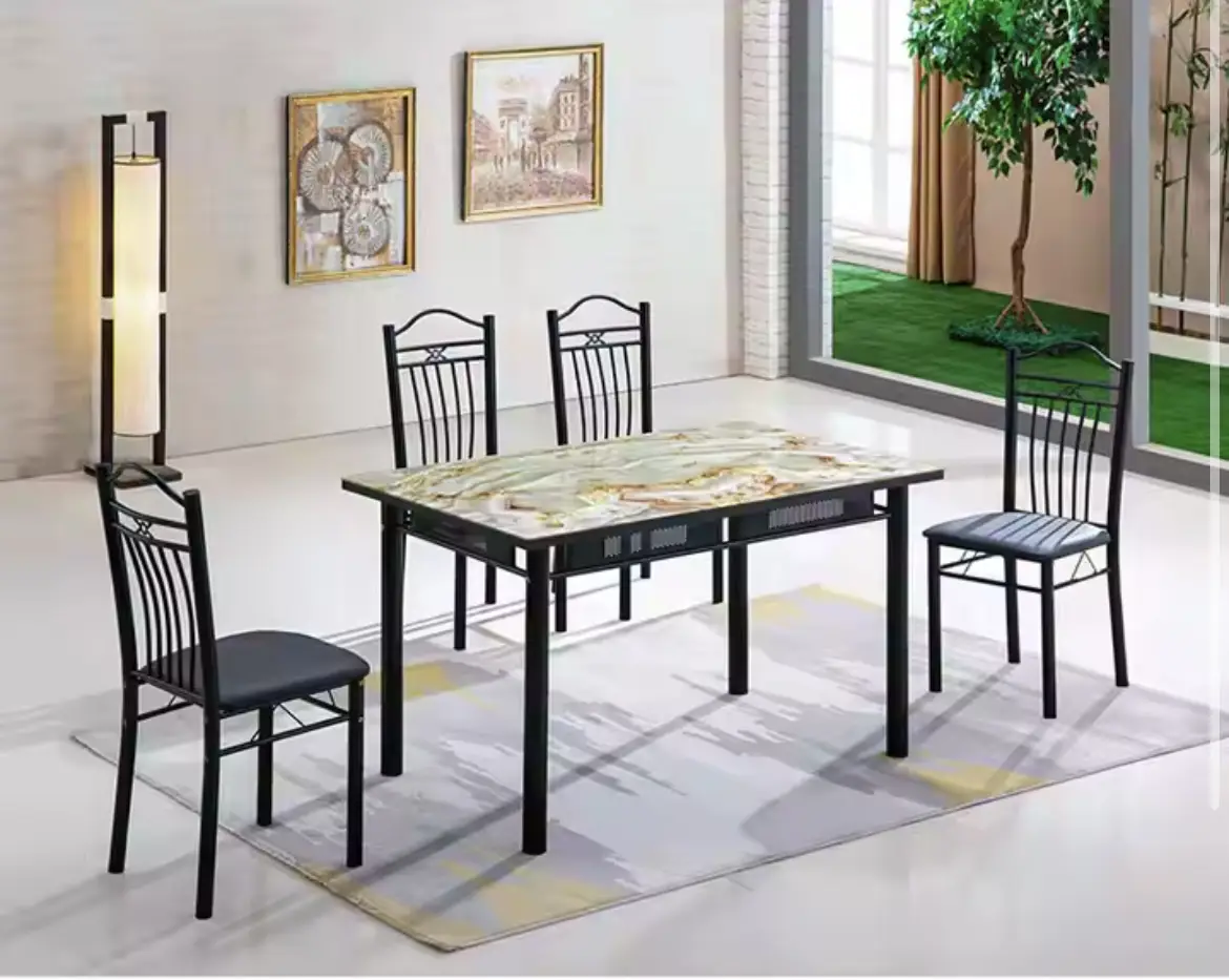 Vue alternative 1 - Table à manger 4 places 