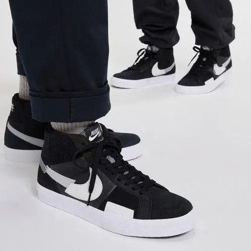 Vue alternative 2 - NIKE