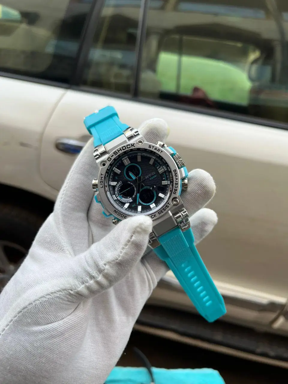Vue alternative 4 - Montre 