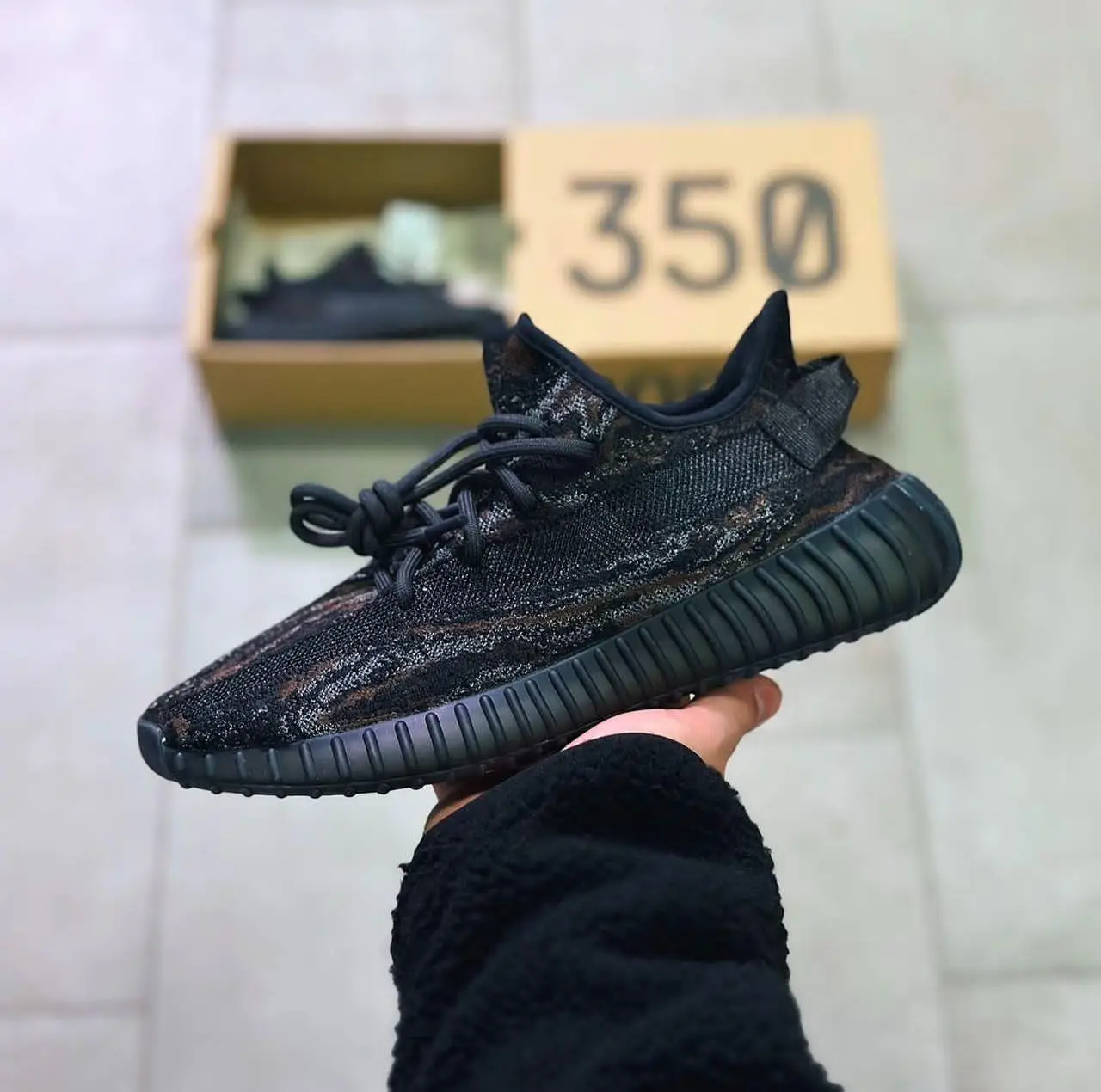 Vue alternative 13 - YEEZY