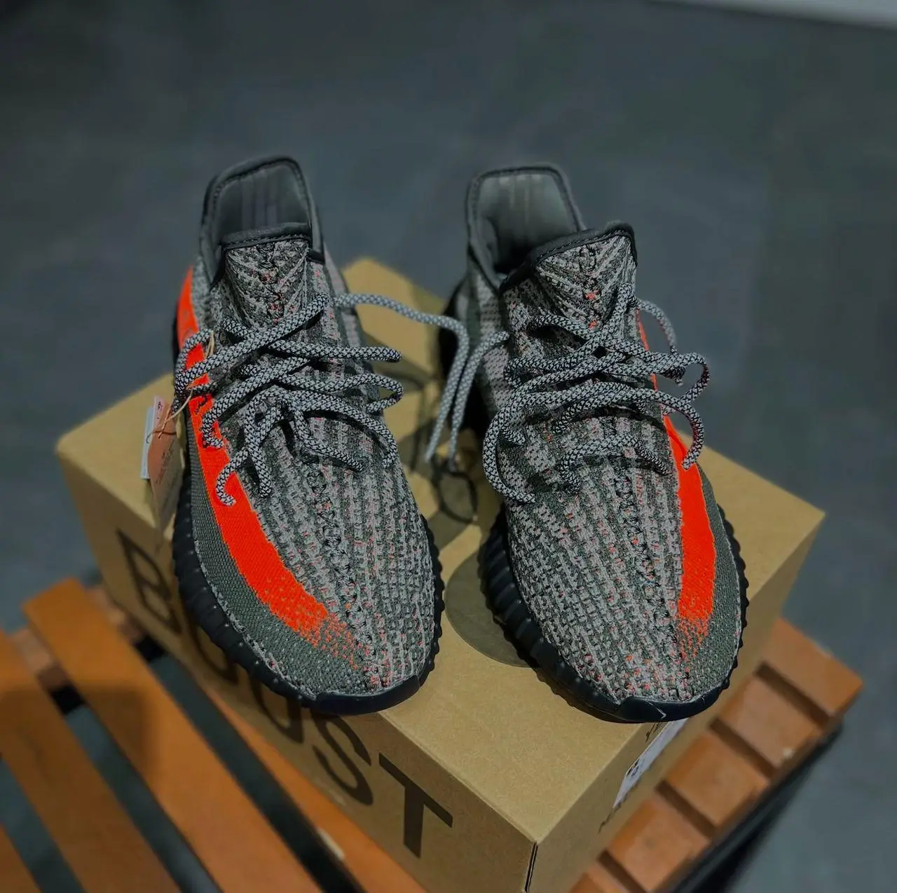 Vue alternative 16 - YEEZY