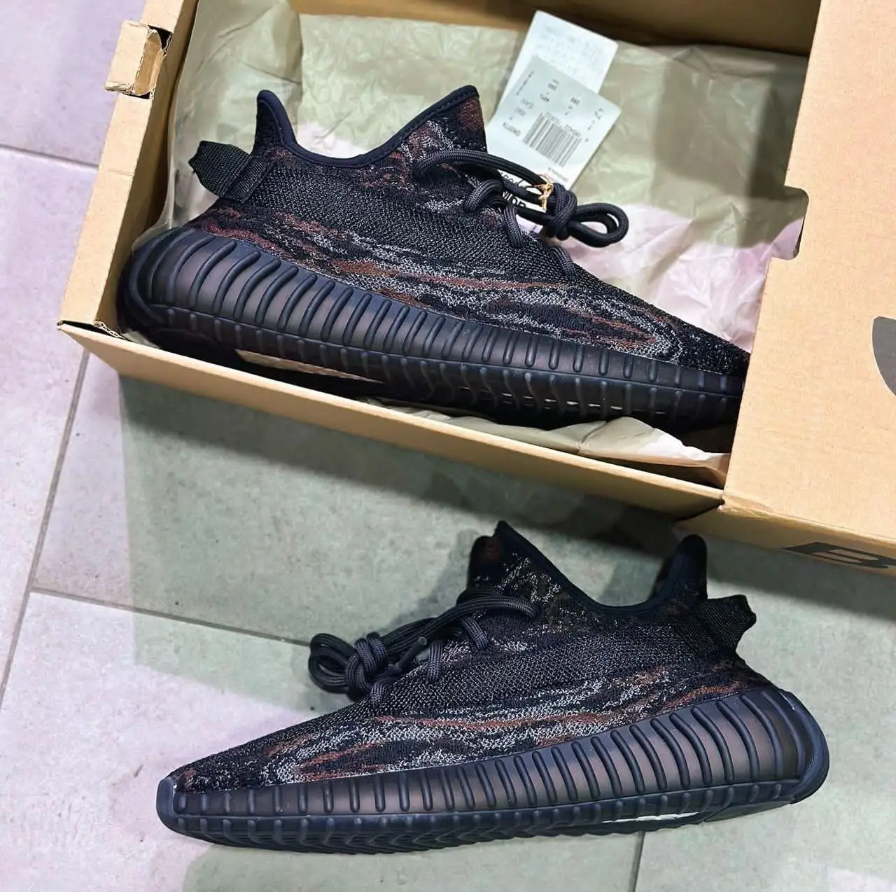 Vue alternative 21 - YEEZY