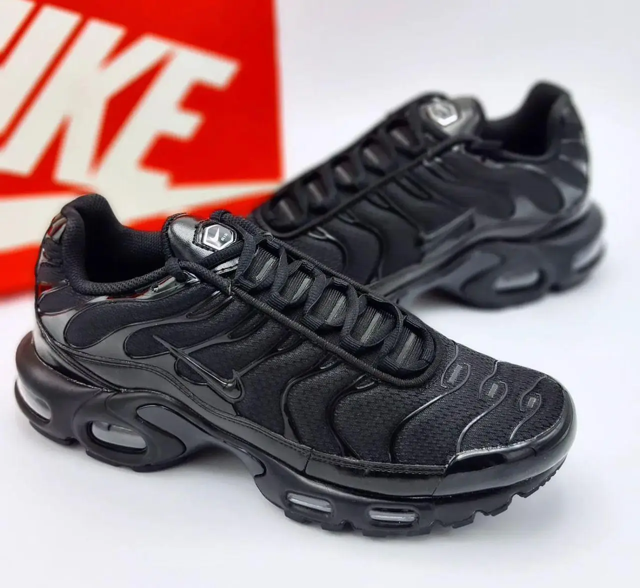 Vue alternative 1 - NIKE 