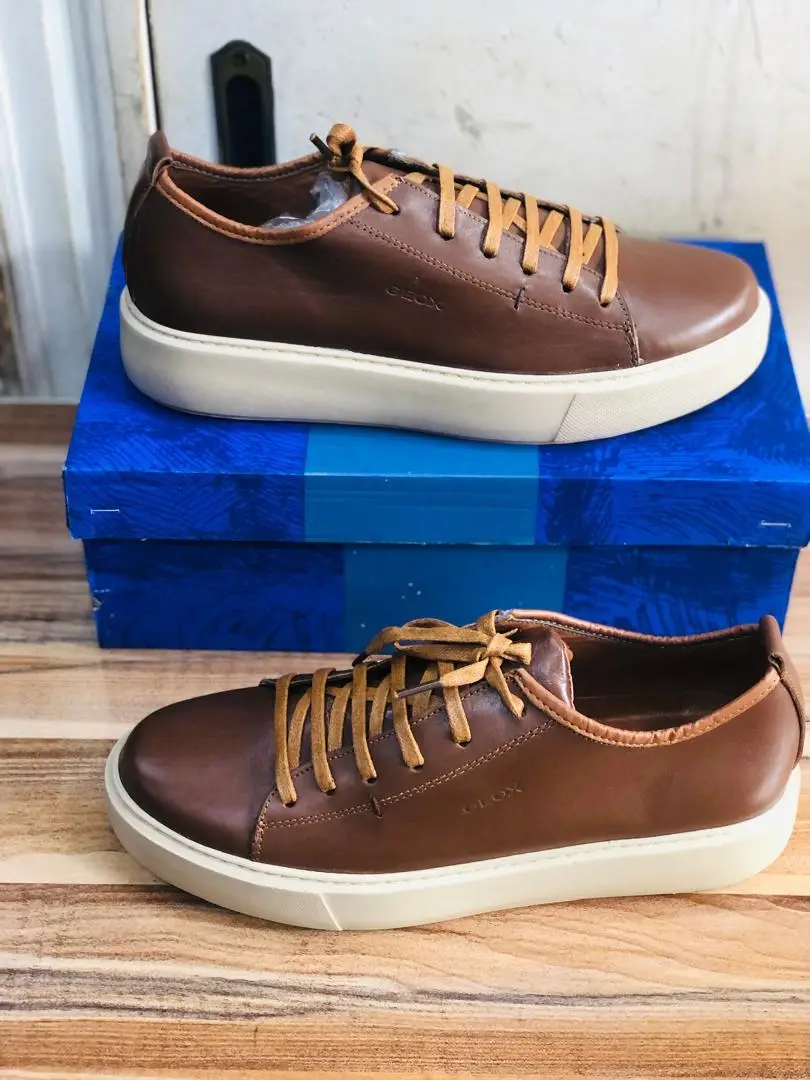 Vue alternative 5 - Adidas et mocassins 
