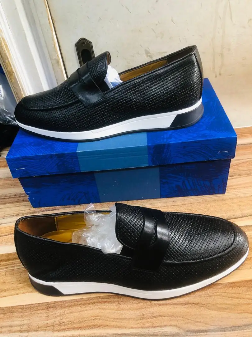 Vue alternative 7 - Adidas et mocassins 