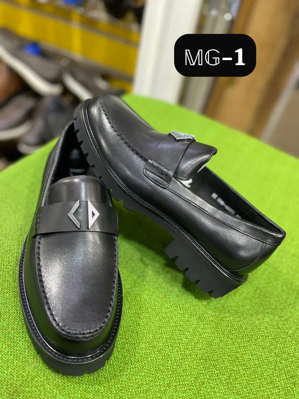 Vue alternative 1 - Mocassin 