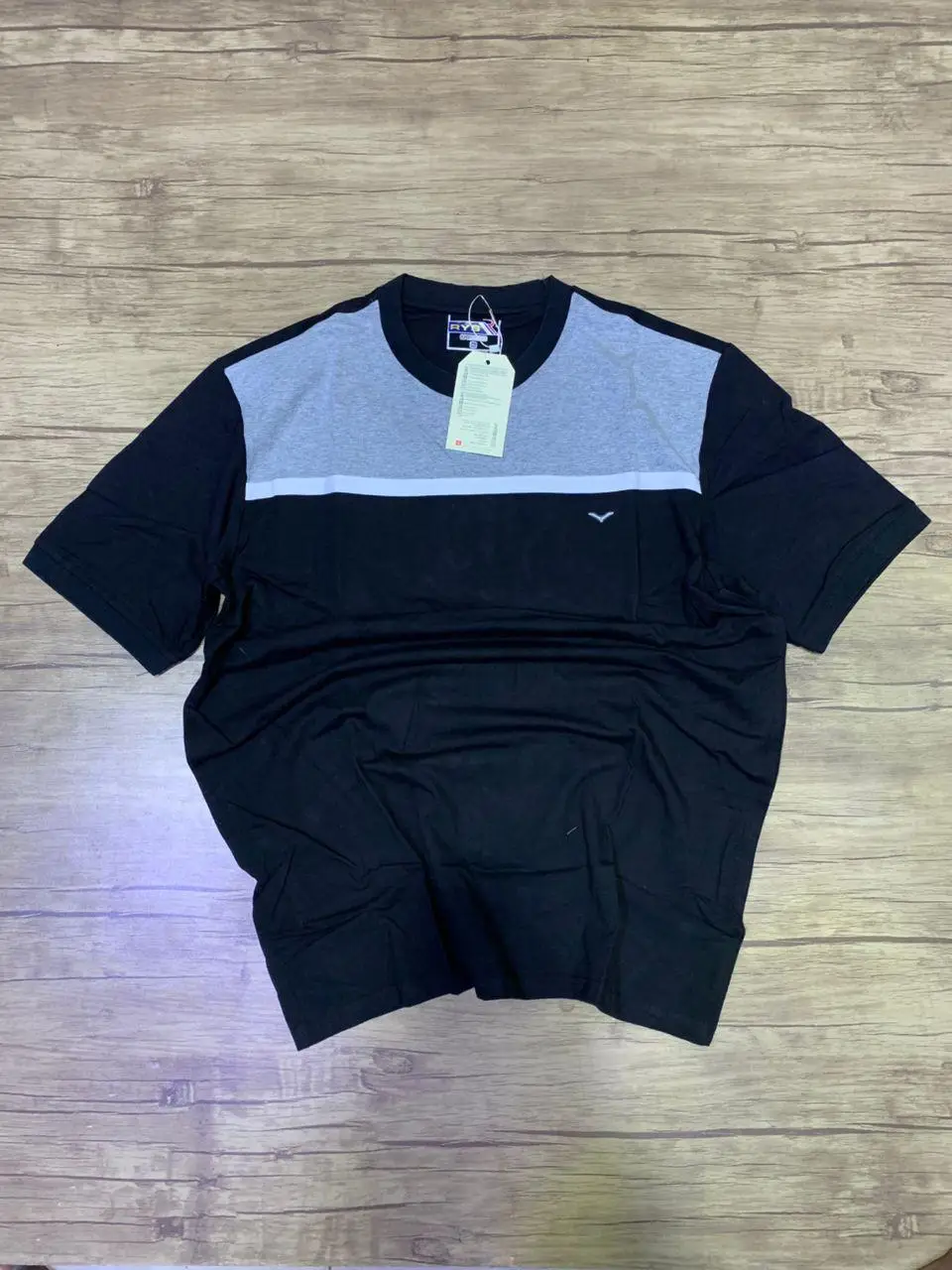 Vue alternative 15 - LACOSTE 
