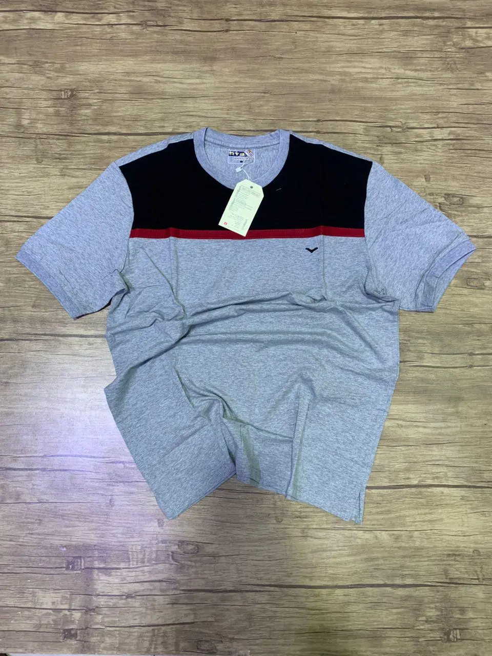 Vue alternative 17 - LACOSTE 