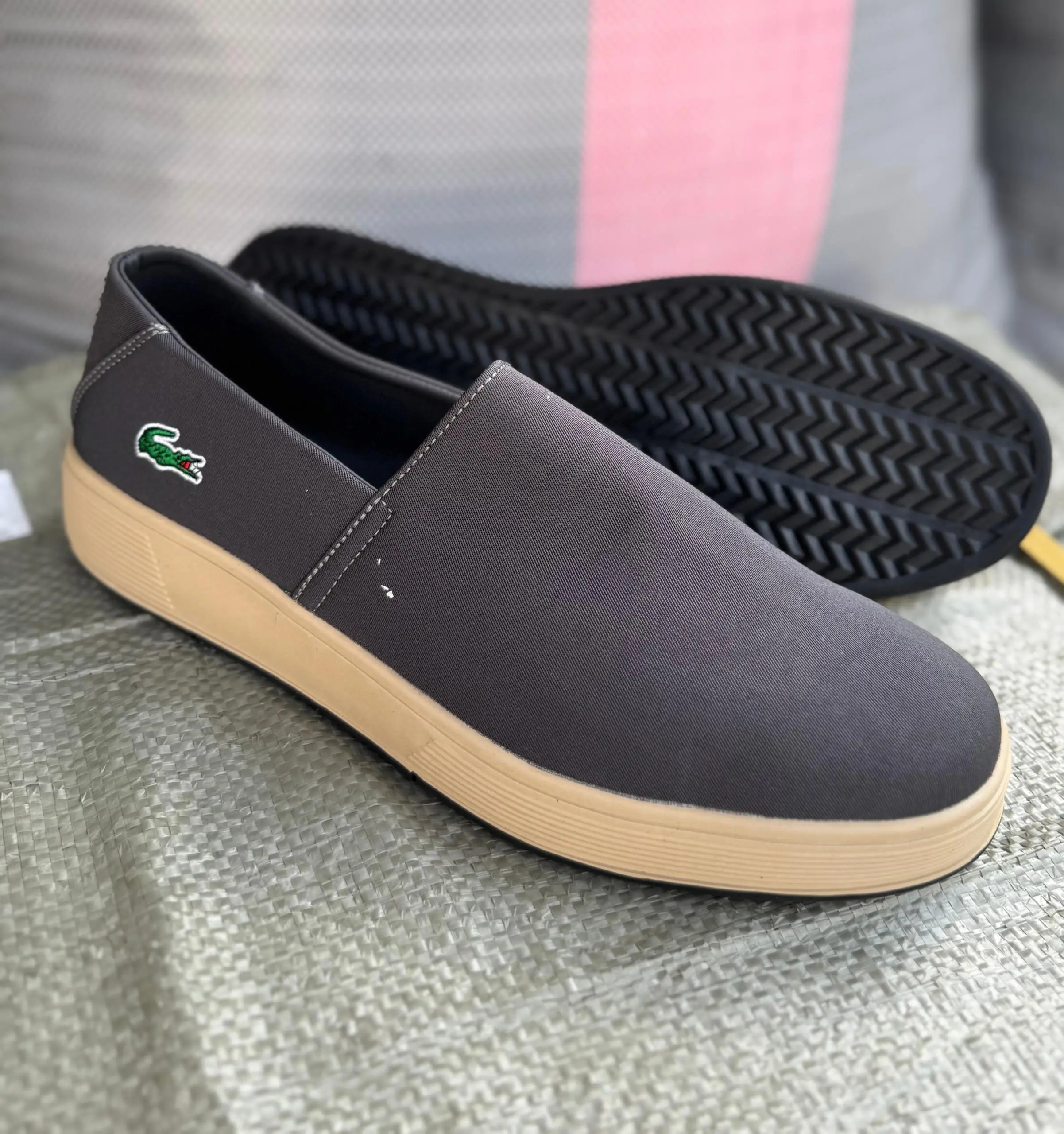 Vue alternative 1 - LACOSTE