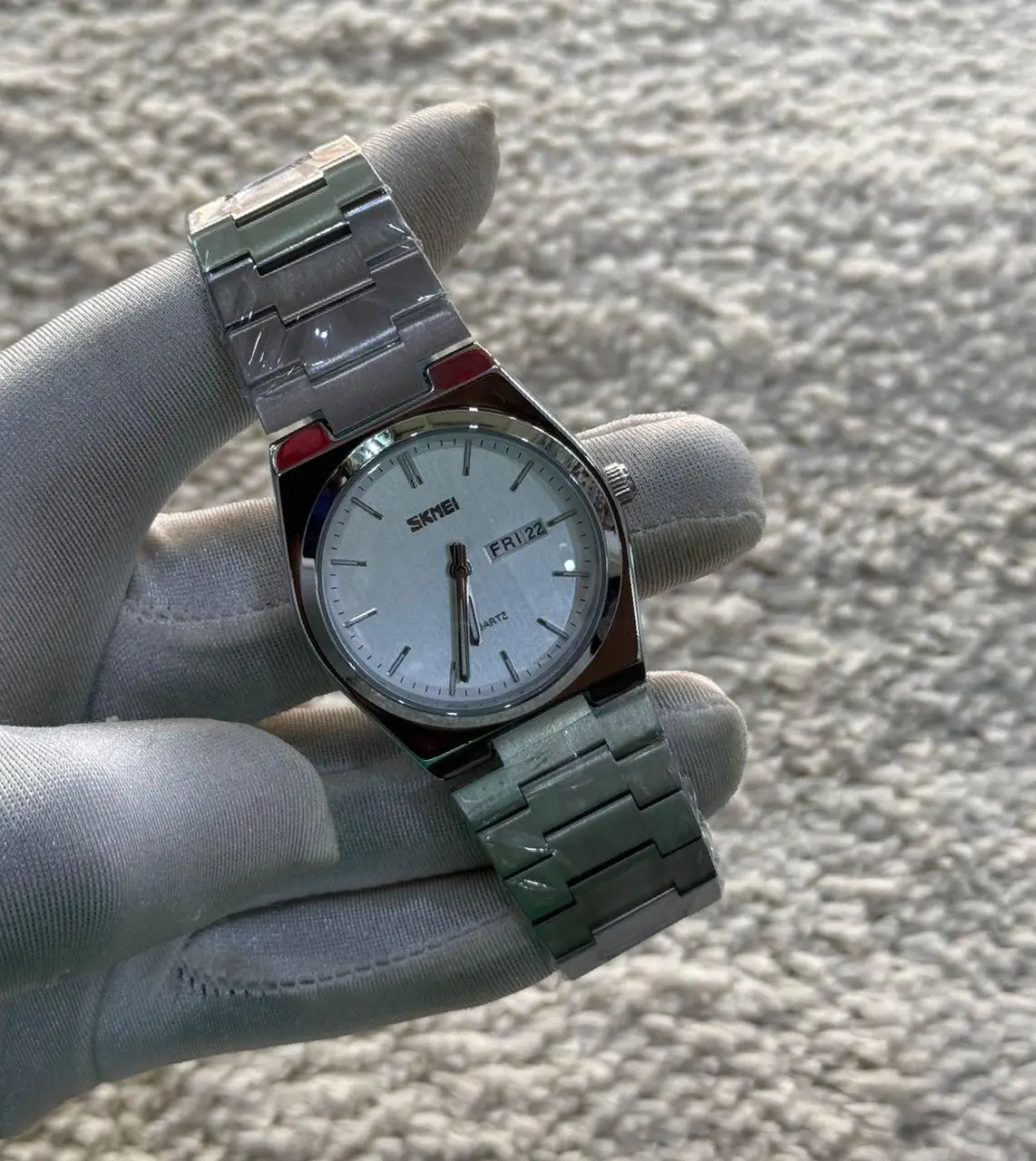 Vue alternative 3 - Montre 