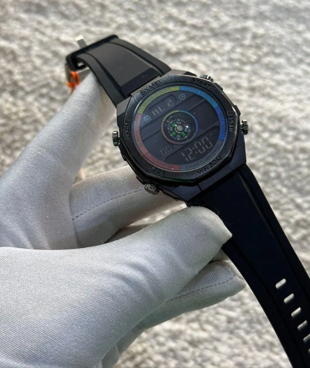 Vue alternative 6 - Montre 