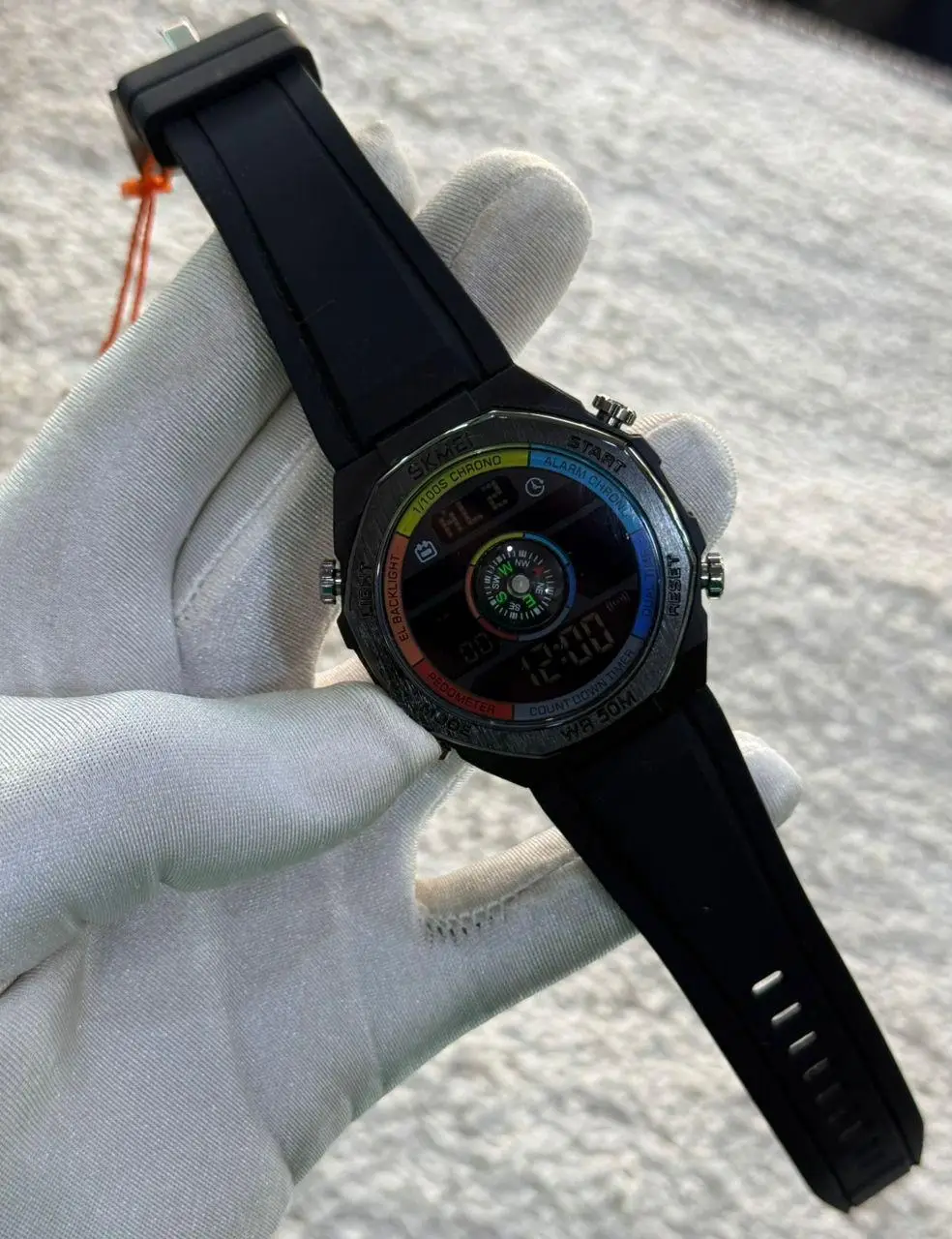 Vue alternative 8 - Montre 