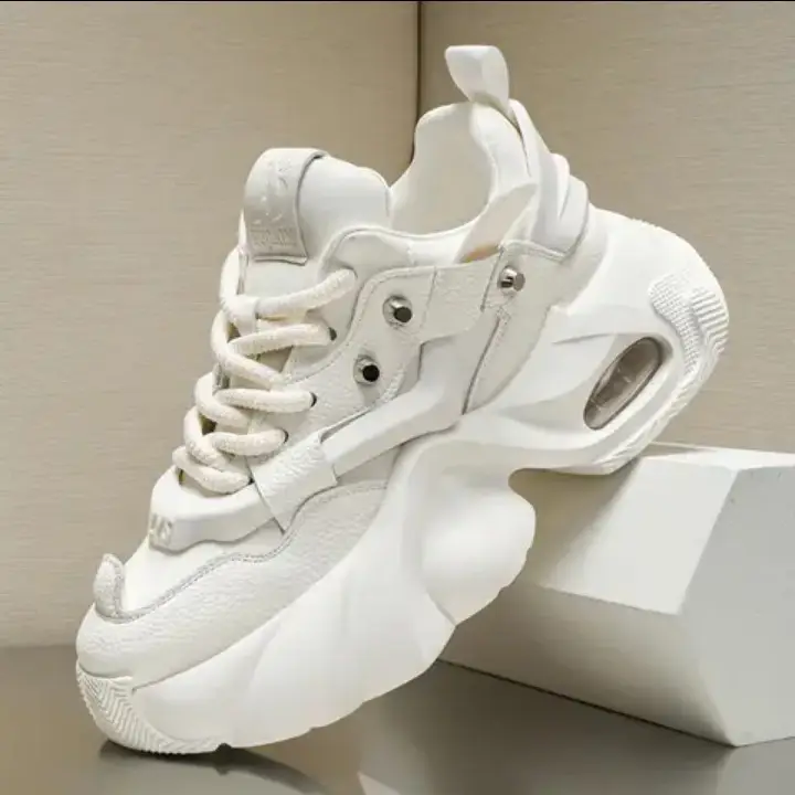 Vue alternative 2 - Sneaker