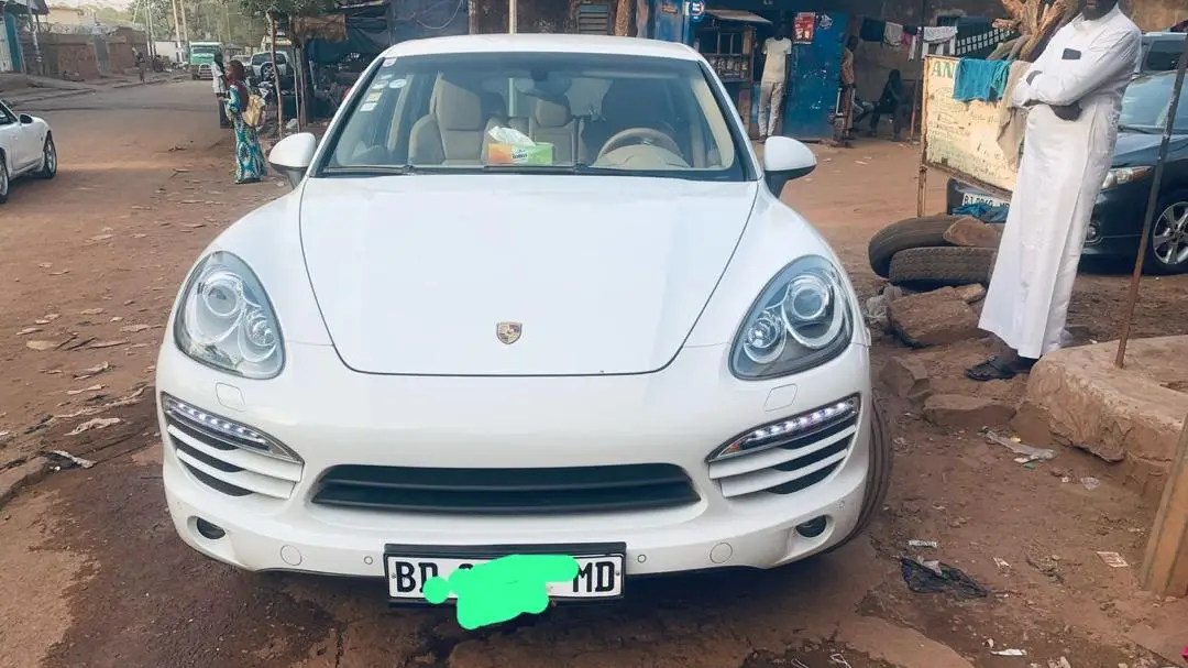 Vue alternative 1 - Porsche