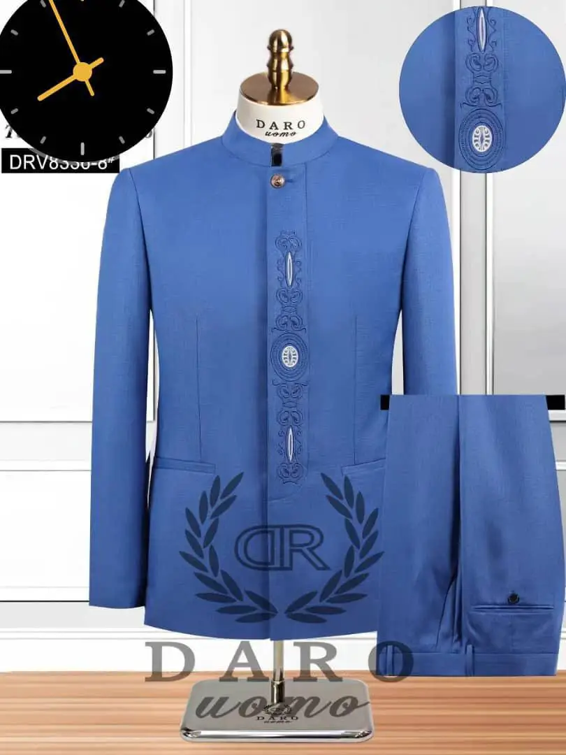 Vue alternative 8 - Costume