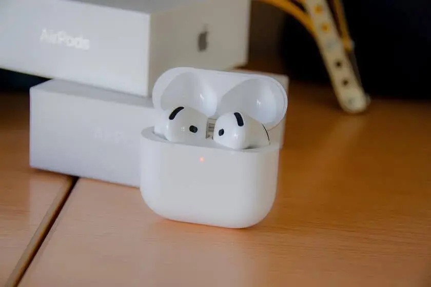 Vue alternative 2 - AirPods