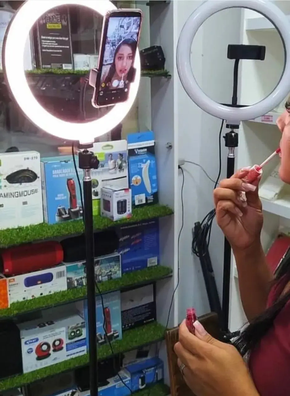 Vue alternative 1 - Ring Light