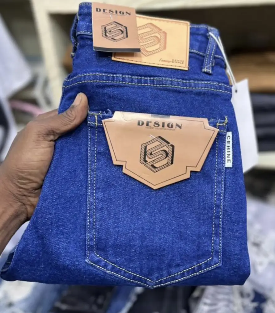 Vue alternative 3 - Jeans simple