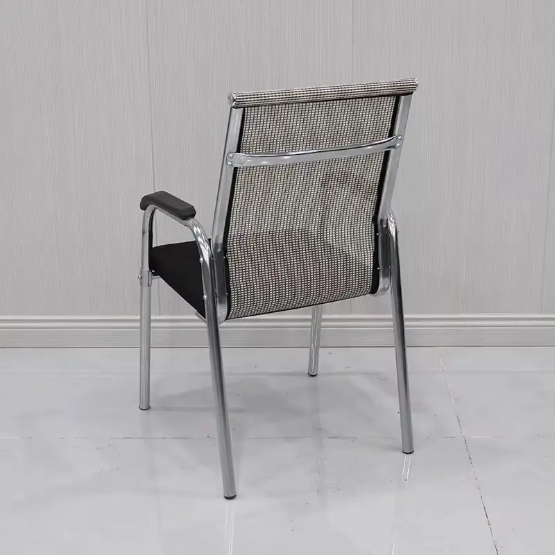 Vue alternative 3 - Chaise visiteurs