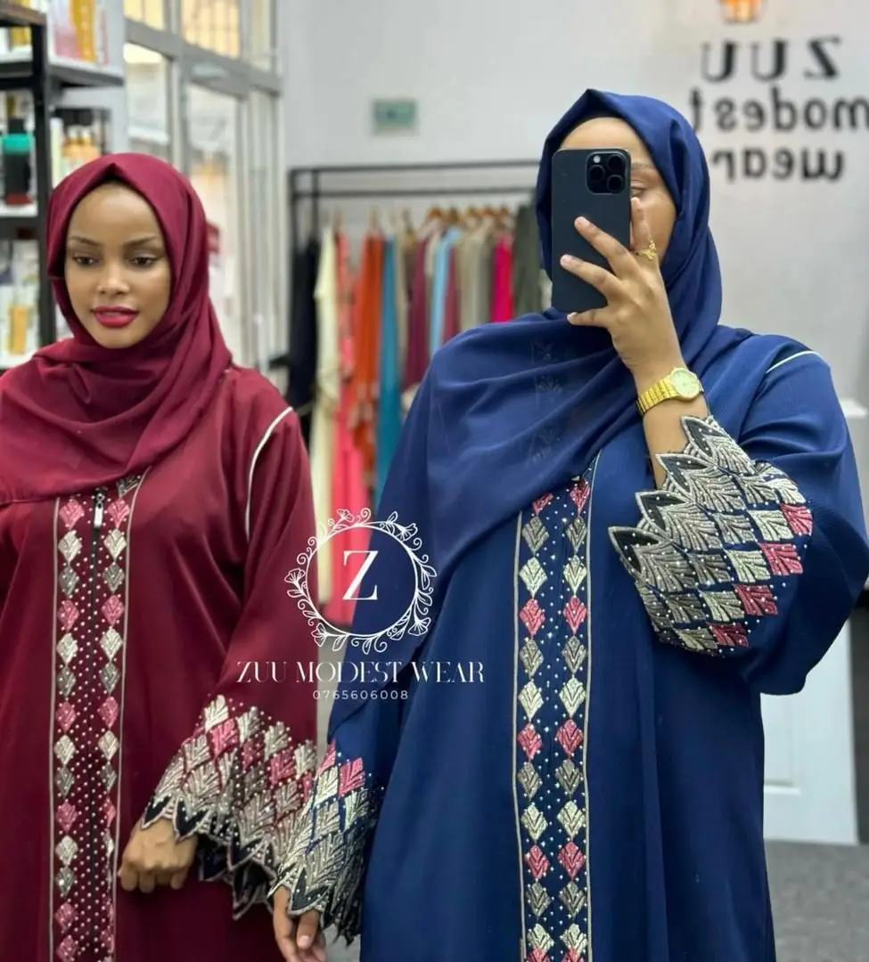 Vue alternative 3 - Abaya islamique