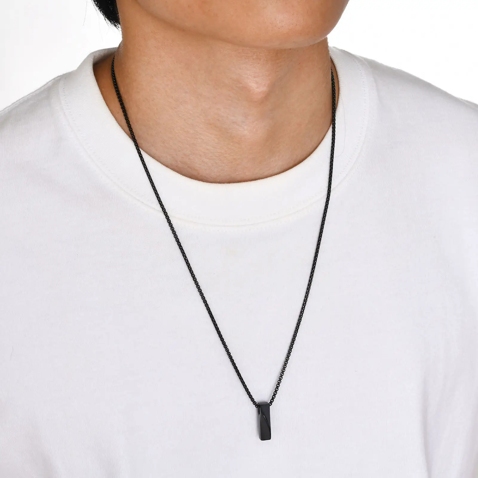 Vue alternative 3 - Collier pendentif pour homme