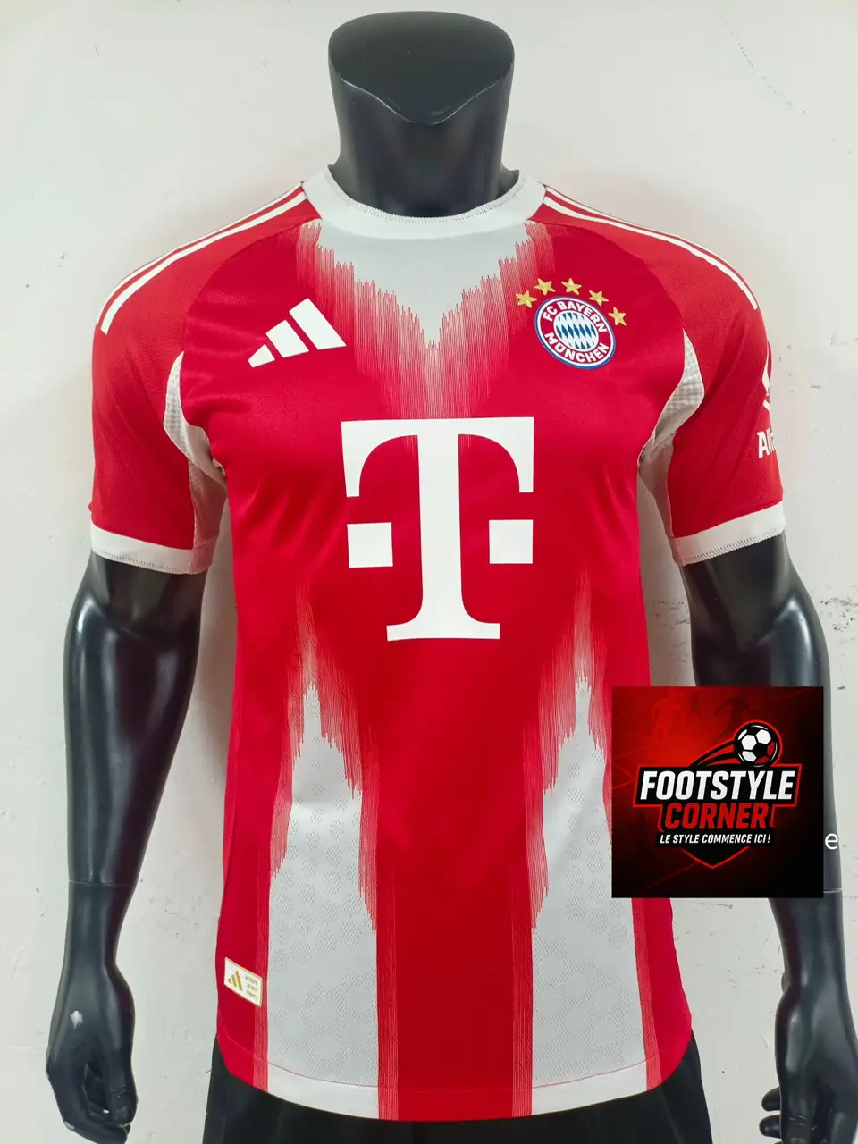 Vue alternative 1 - Maillot Bayern Munich 25-26 version player