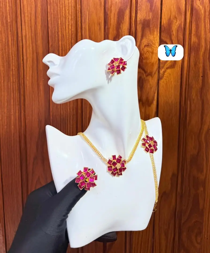Vue alternative 2 - Ensemble Collier + Boucles + Bague + Bracelet*