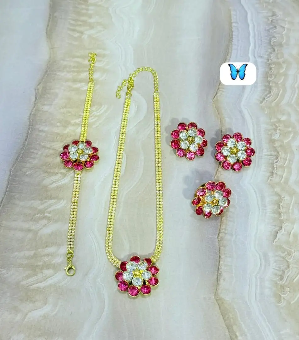 Vue alternative 14 - Ensemble Collier + Boucles + Bague + Bracelet*