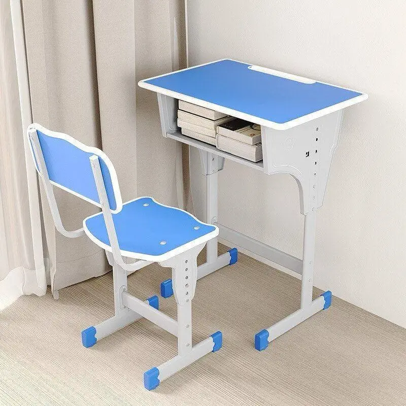 Vue alternative 2 - Mini table scolaire