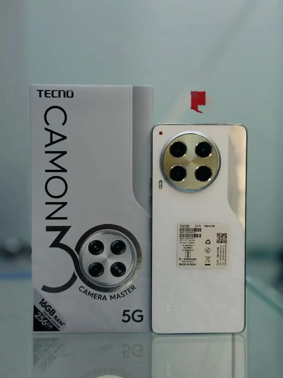Vue alternative 3 - Tecno Spark G1 Spark G2025 pop 10 Camon 30