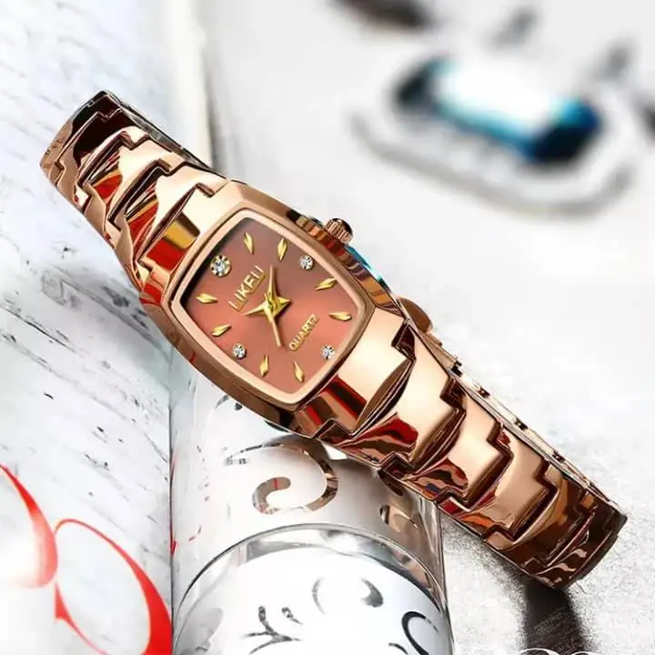 Vue alternative 1 - MONTRE ⌚