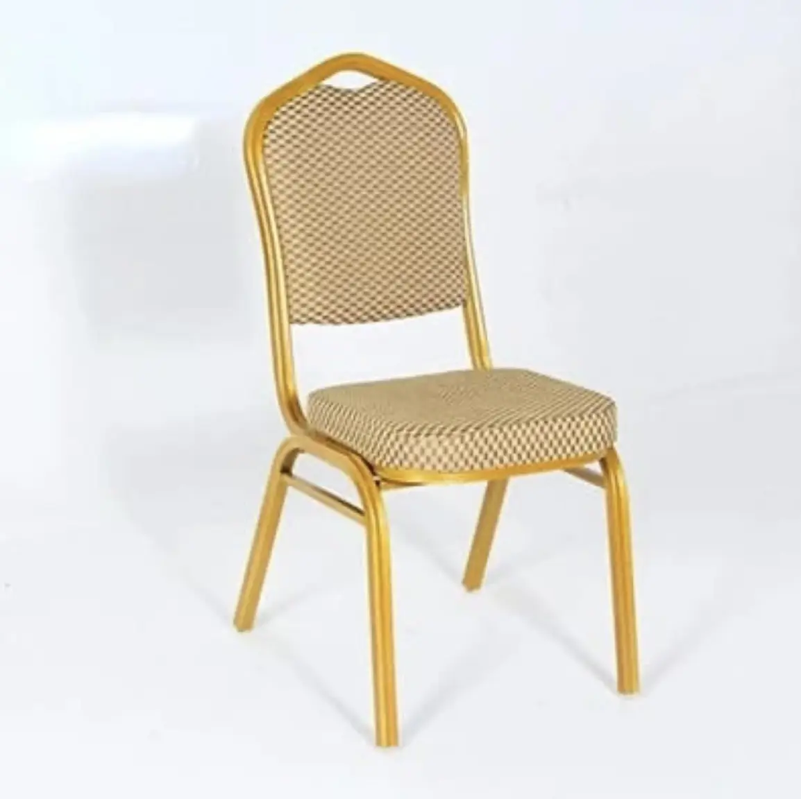 Vue alternative 2 - Chaise de cérémonie  5 kg