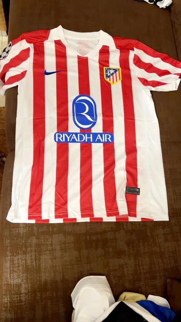 Vue alternative 1 - Maillot
