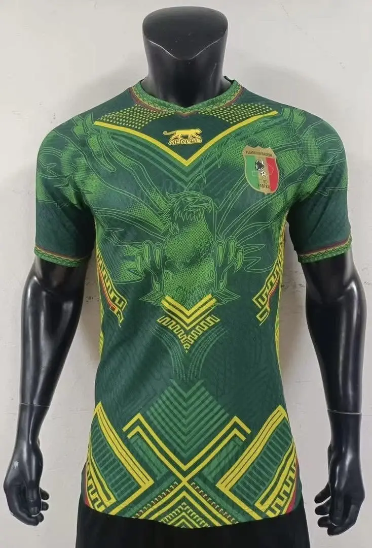 Vue alternative 1 - Nouveau Maillot du Mali ??