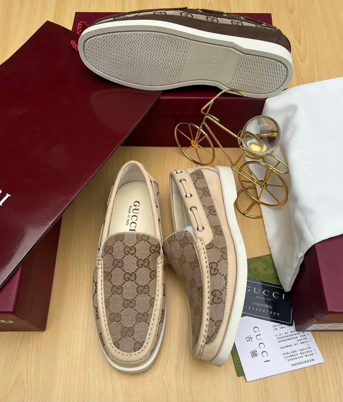 Vue alternative 1 - Mocassins GUCCI 
