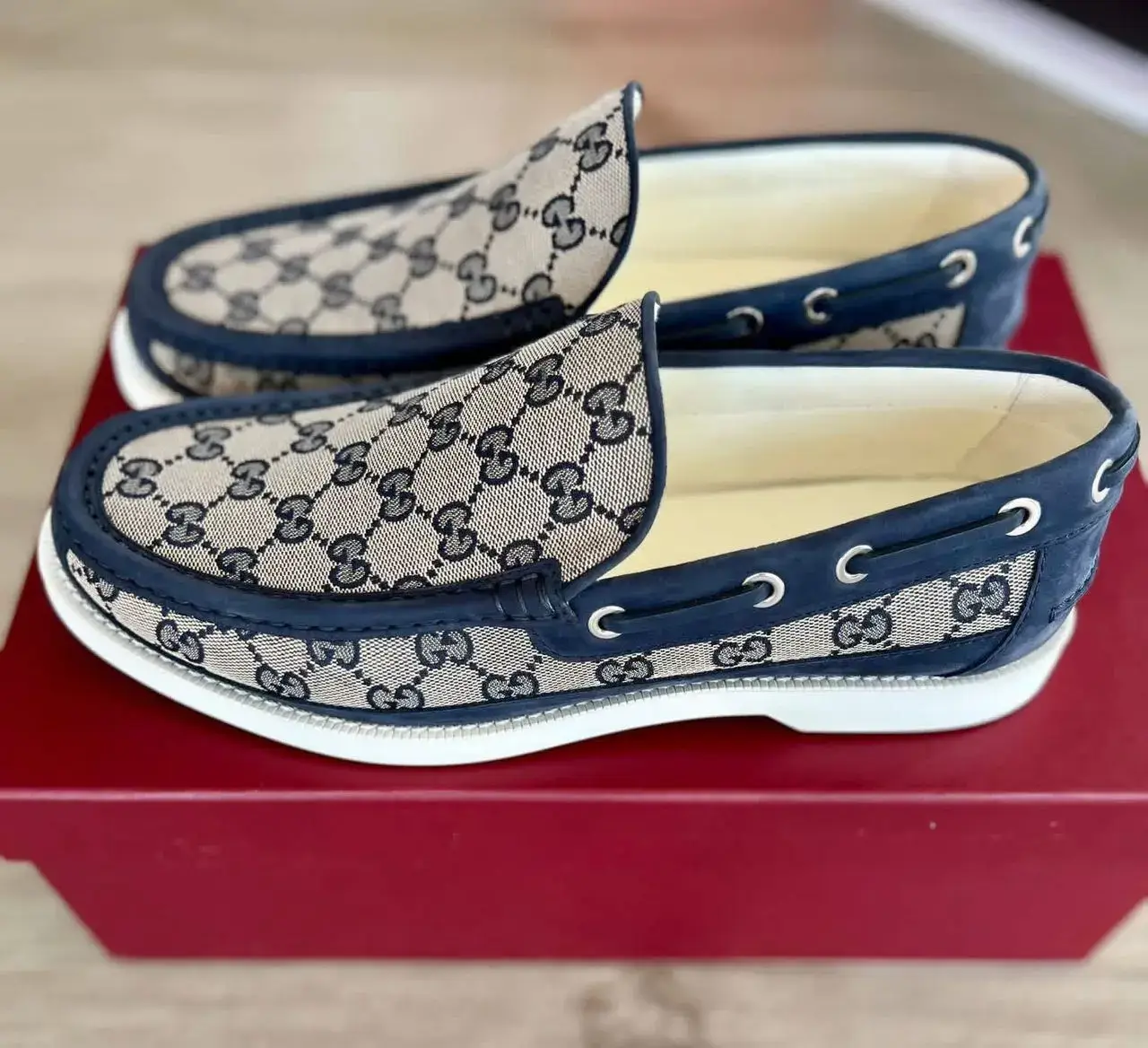 Vue alternative 5 - Mocassins GUCCI 