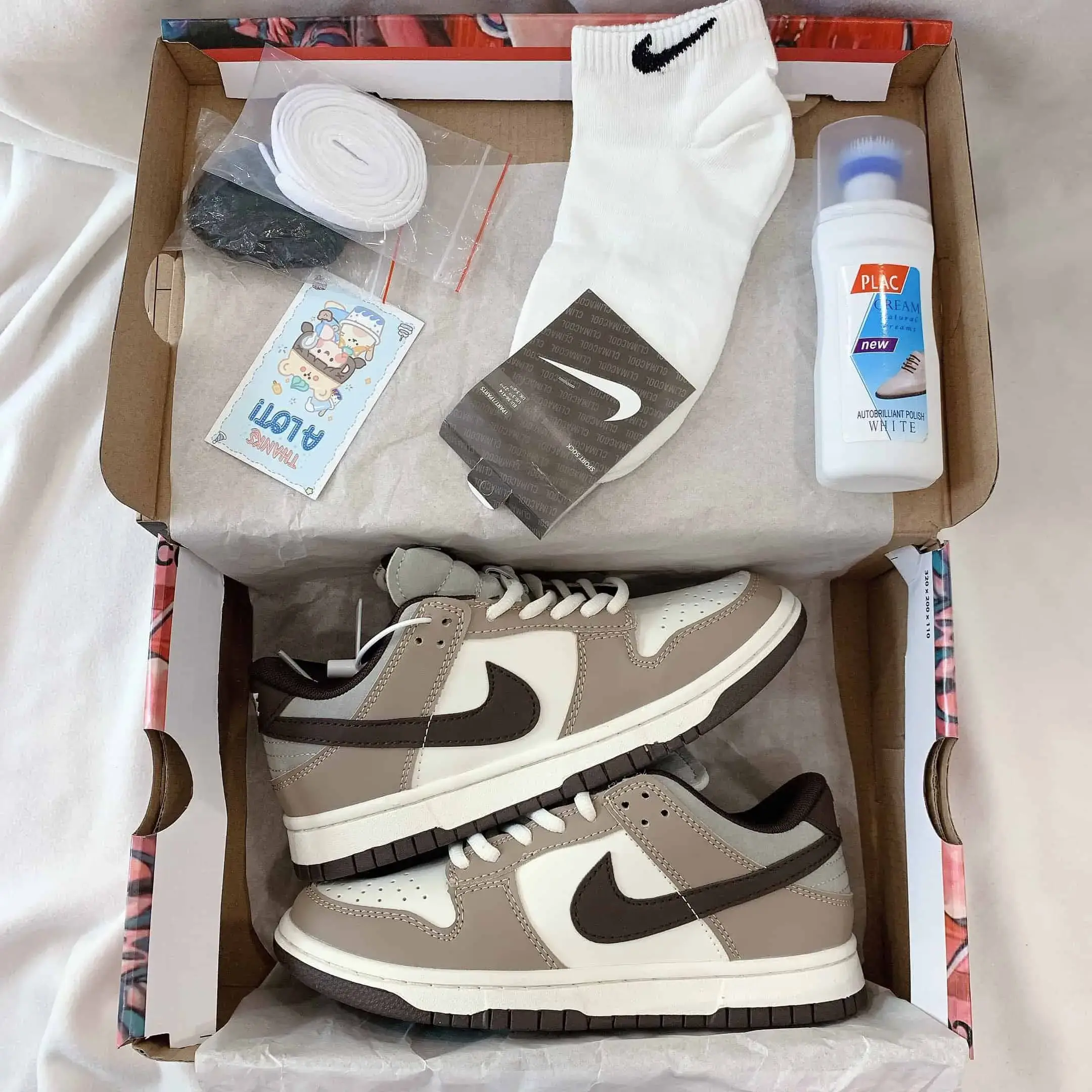 Vue alternative 4 - Nike Sb Dunk Low Pro Penda 