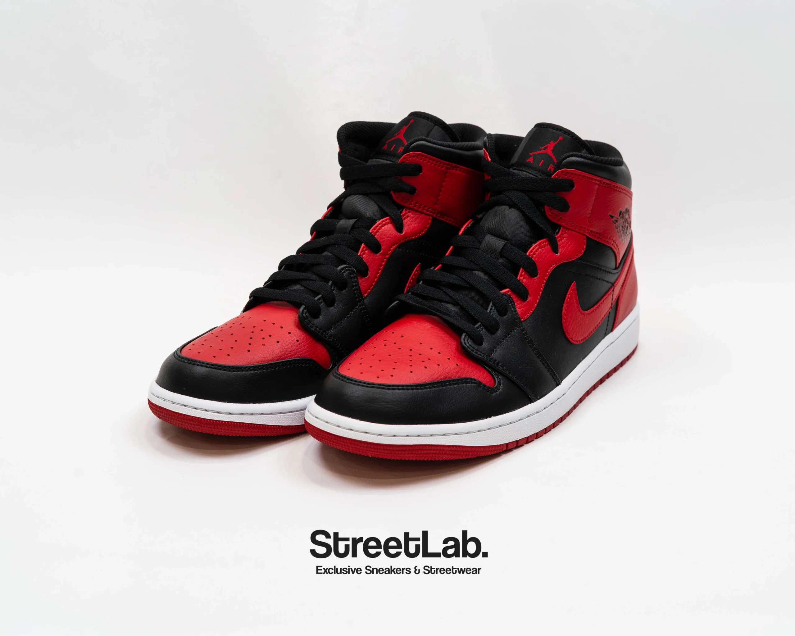 Air Jordan 1 mid banned - StreetLab® - Vue détaillée 1