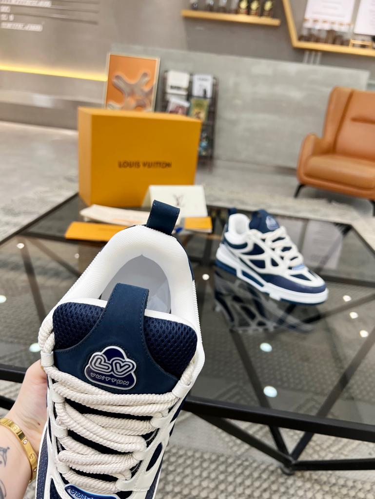 Louis Vuitton LV Skate Sneaker "Marine White"  - Vue détaillée 4