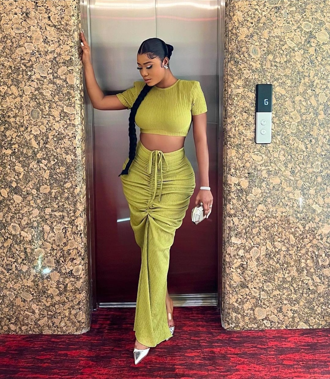 Jupe froncée et un débardeur assorti  - Vue détaillée 2