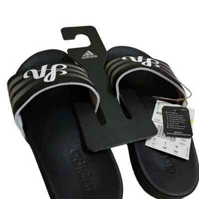 Tapette Adidas  - Vue détaillée 1