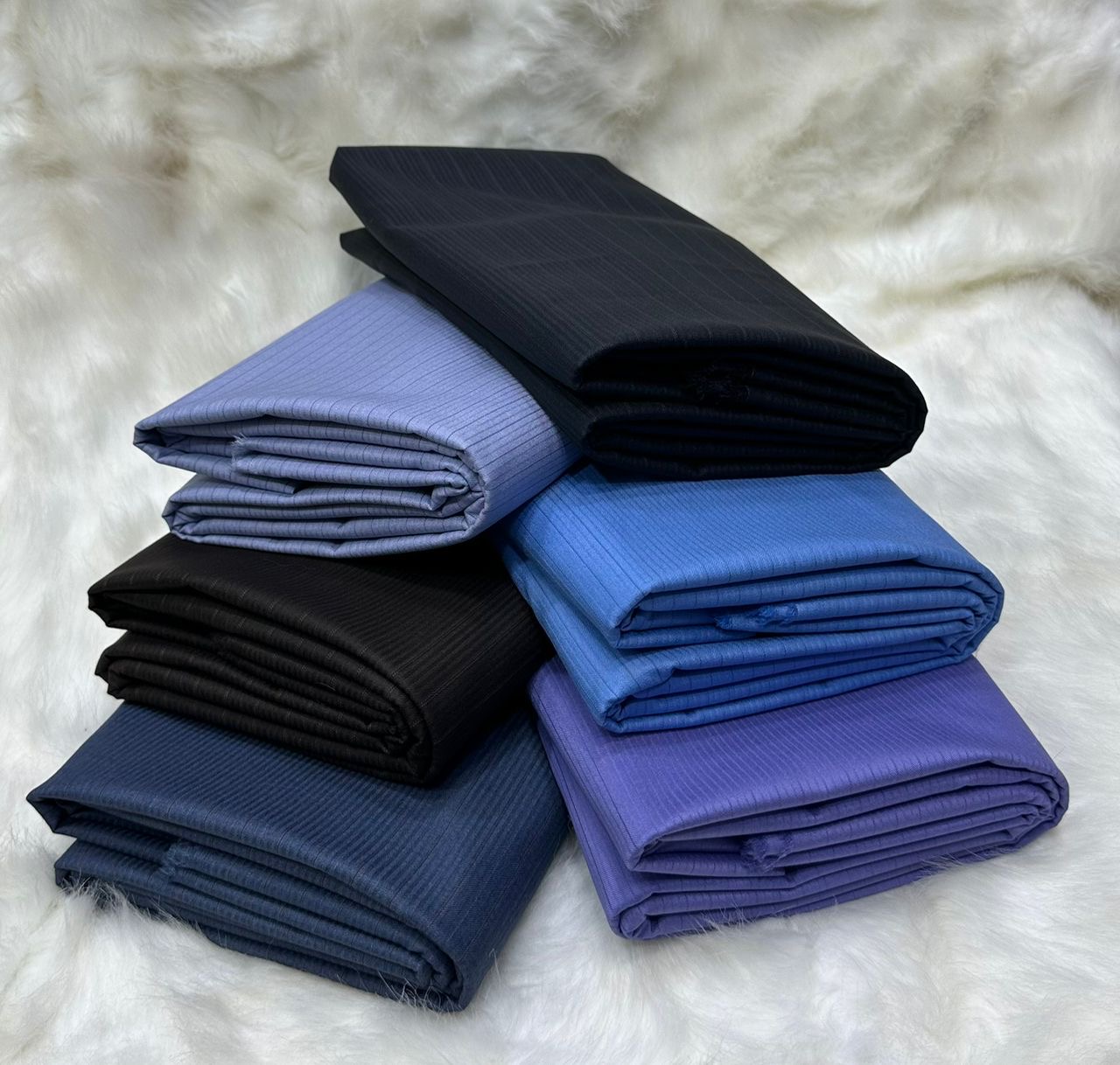 Vendeur de tissus de toutes les qualités  - Vue détaillée 6