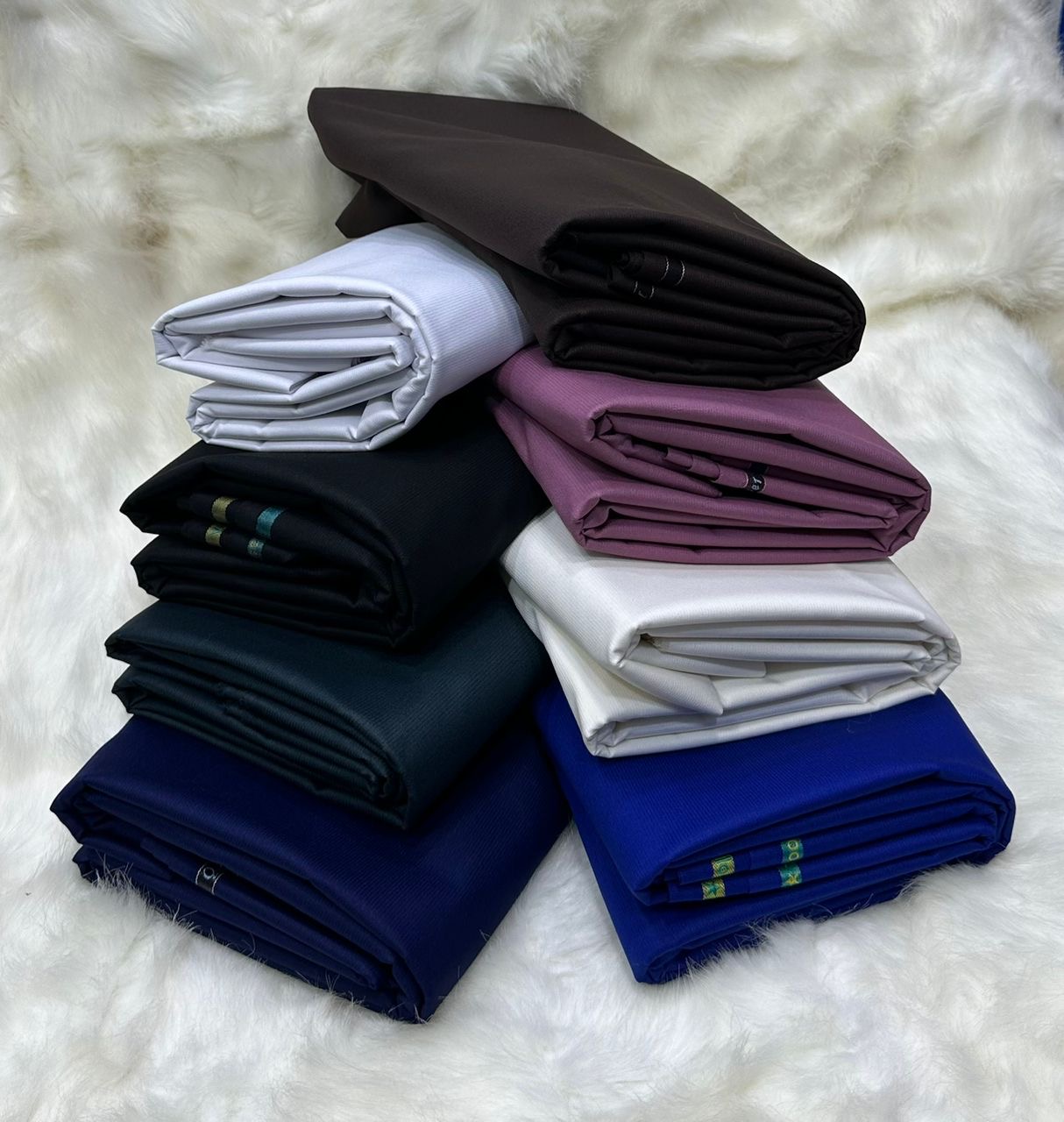 Vendeur de tissus de toutes les qualités  - Vue détaillée 7