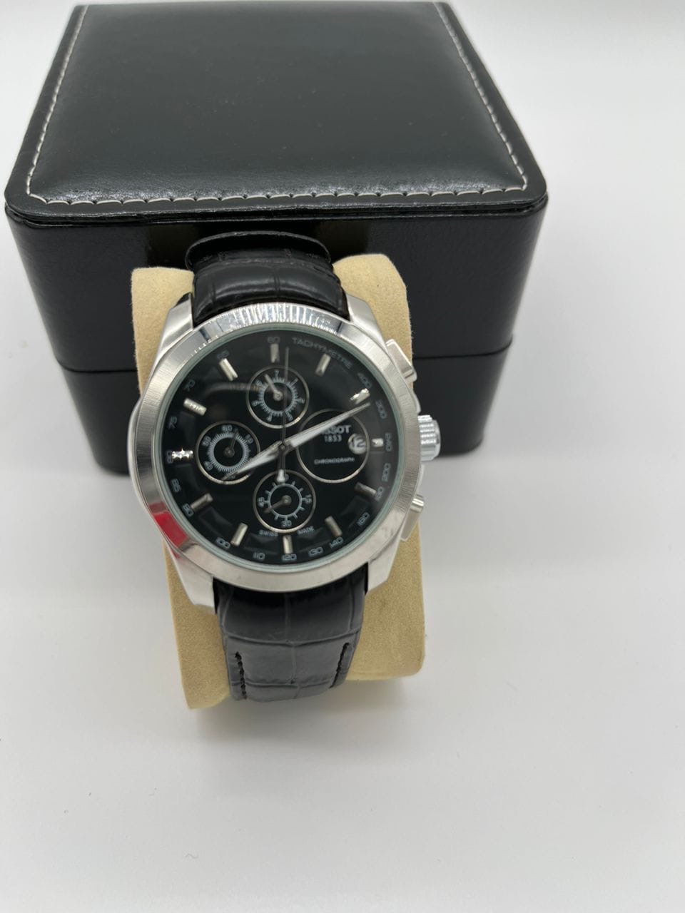 Montre luxe - Vue détaillée 1