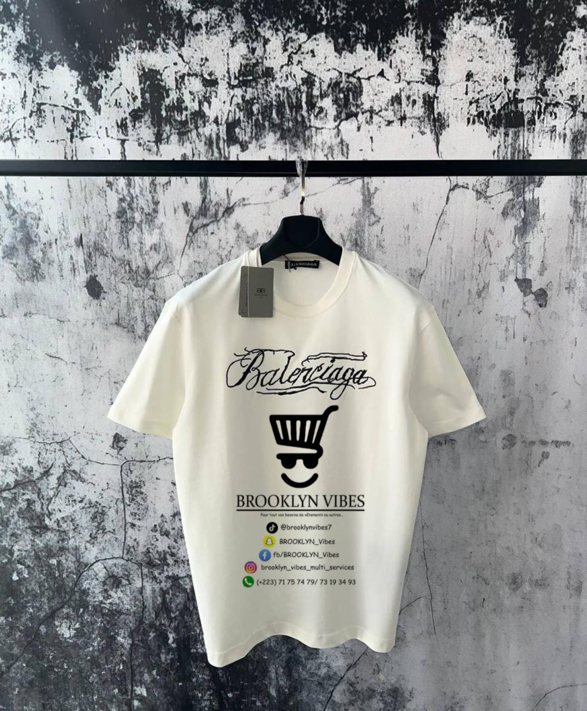 T-shirt👕 - Vue détaillée 3