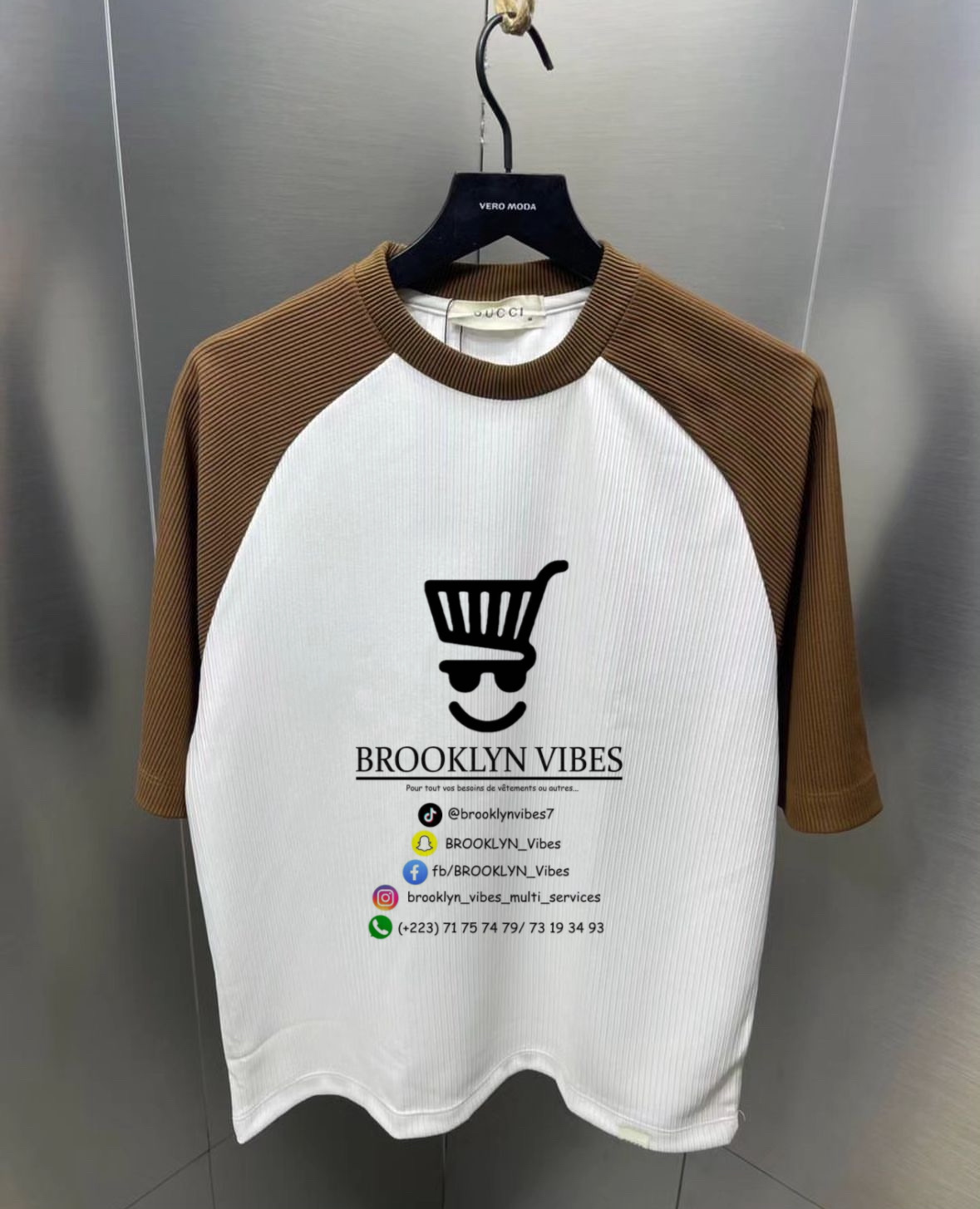 T-shirt👕 - Vue détaillée 1