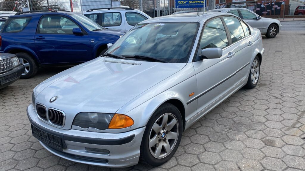 *🇮🇹 BMW 323 - Vue détaillée 6