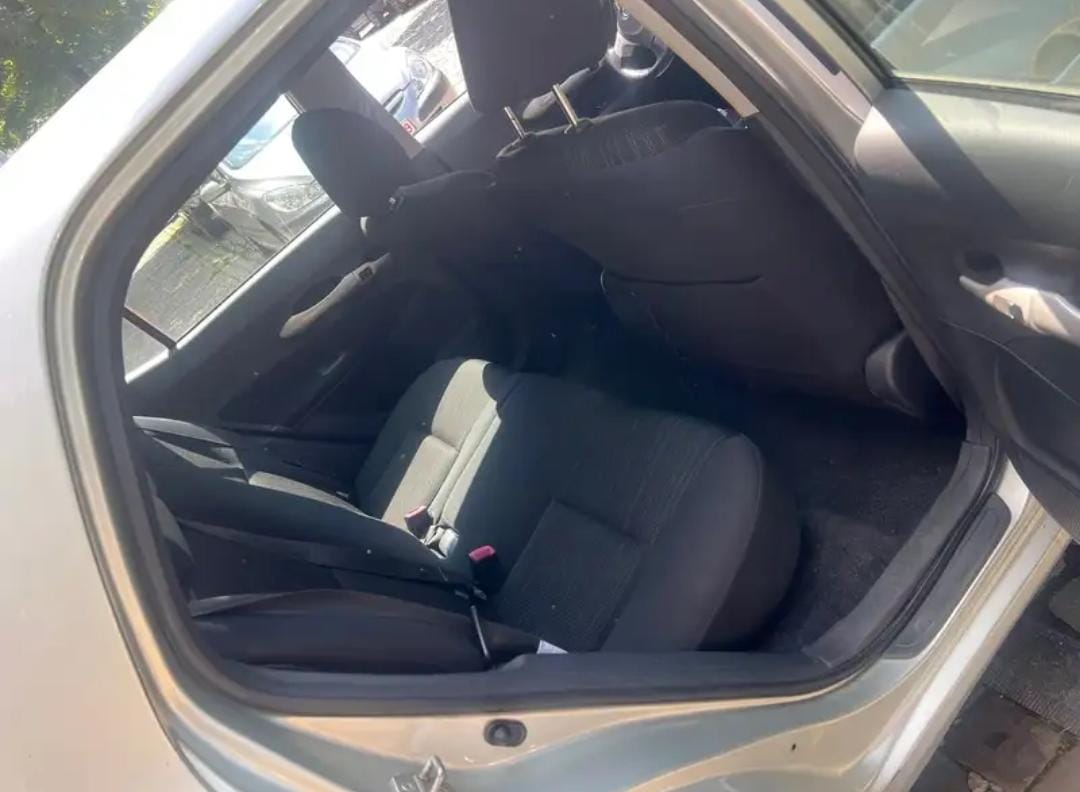 *🇮🇹 TOYOTA AURIS  - Vue détaillée 11